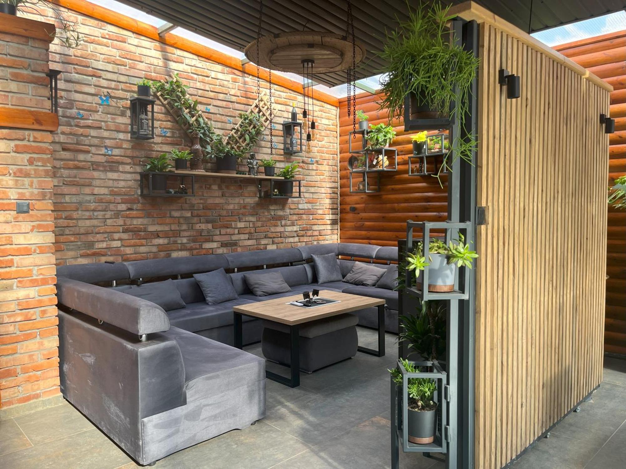 Apartament Oranzeria Kielce Exterior photo